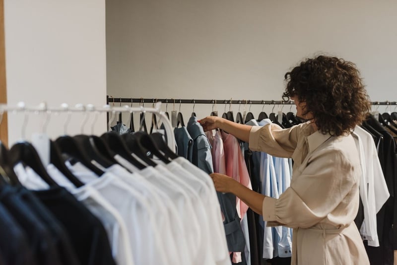 Signalétique magasin exemple pour entreprise à Nantes : inspirez-vous