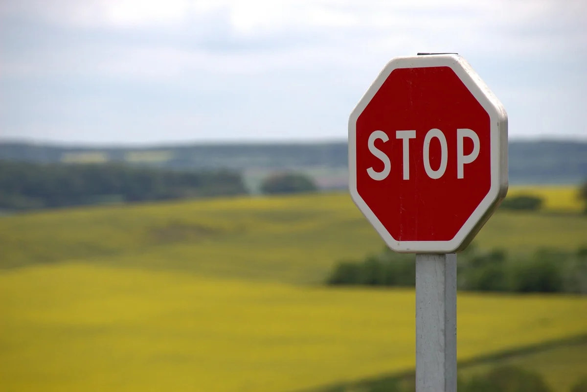 Acheter un panneau losange jaune : le guide pratique