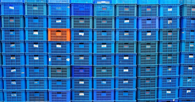Délais et logistique : que vaut vraiment un fabricant local ?